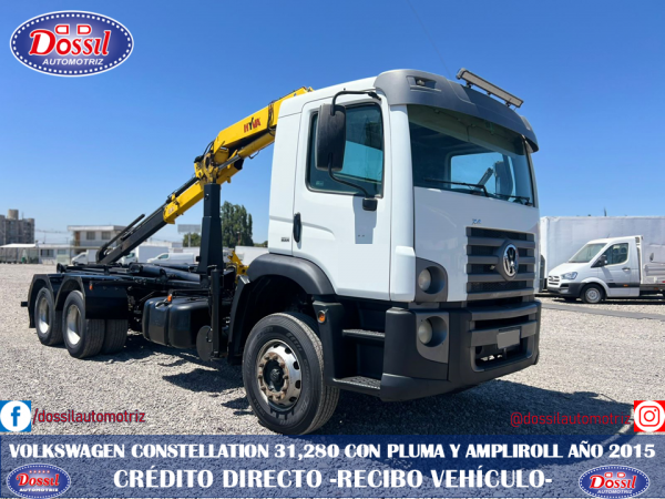 Camión Volkswagen Constellation 31.280, Tracción 6x4, Año 2015, EQUIPADO CON PLUMA Y AMPLIROLL, OPCIONES DE CARROCERÍA